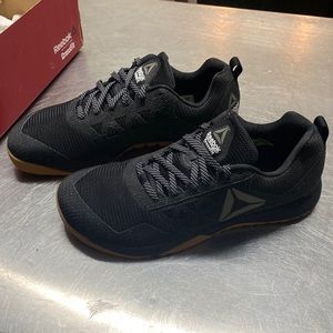 Reebok nanos 6.0 women’s size 11 never used